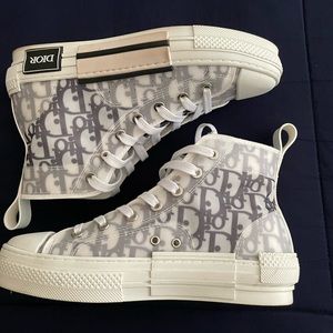 DIOR Sneakers